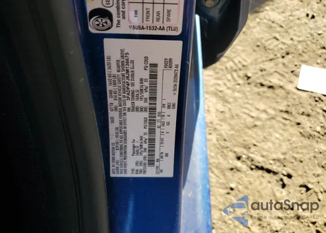 2018 Ford Fiesta Titanium z USA, uszkodzony, nr VIN 3FADP4FJ8JM136675